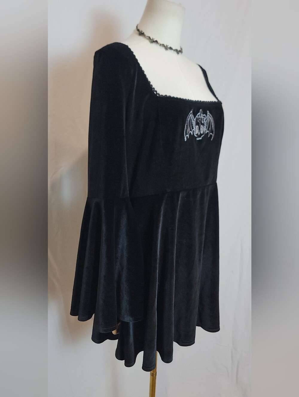 Dolls Kill Widow Burial Ground Velvet Mini Dress, Size XXL - Picture 3 of 5
